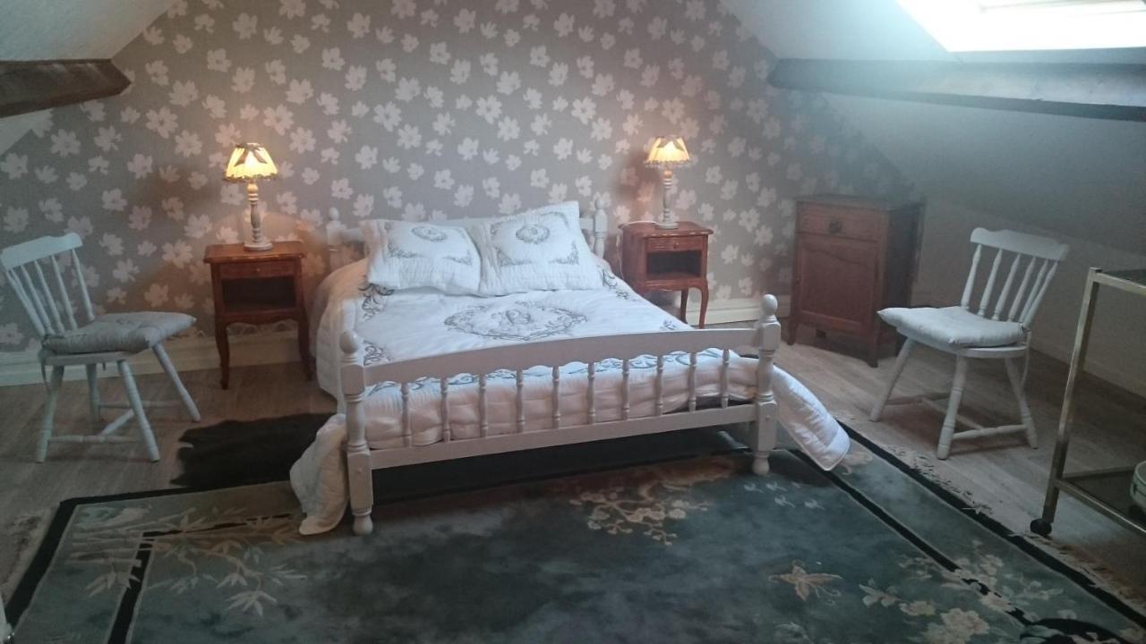 Gite Insolite Le Pressoir En Touraine Vallieres-les-Grandes ภายนอก รูปภาพ