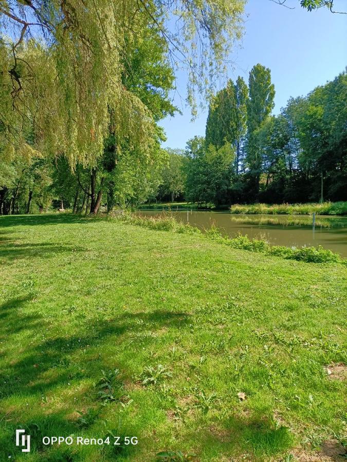 Gite Insolite Le Pressoir En Touraine Vallieres-les-Grandes ภายนอก รูปภาพ